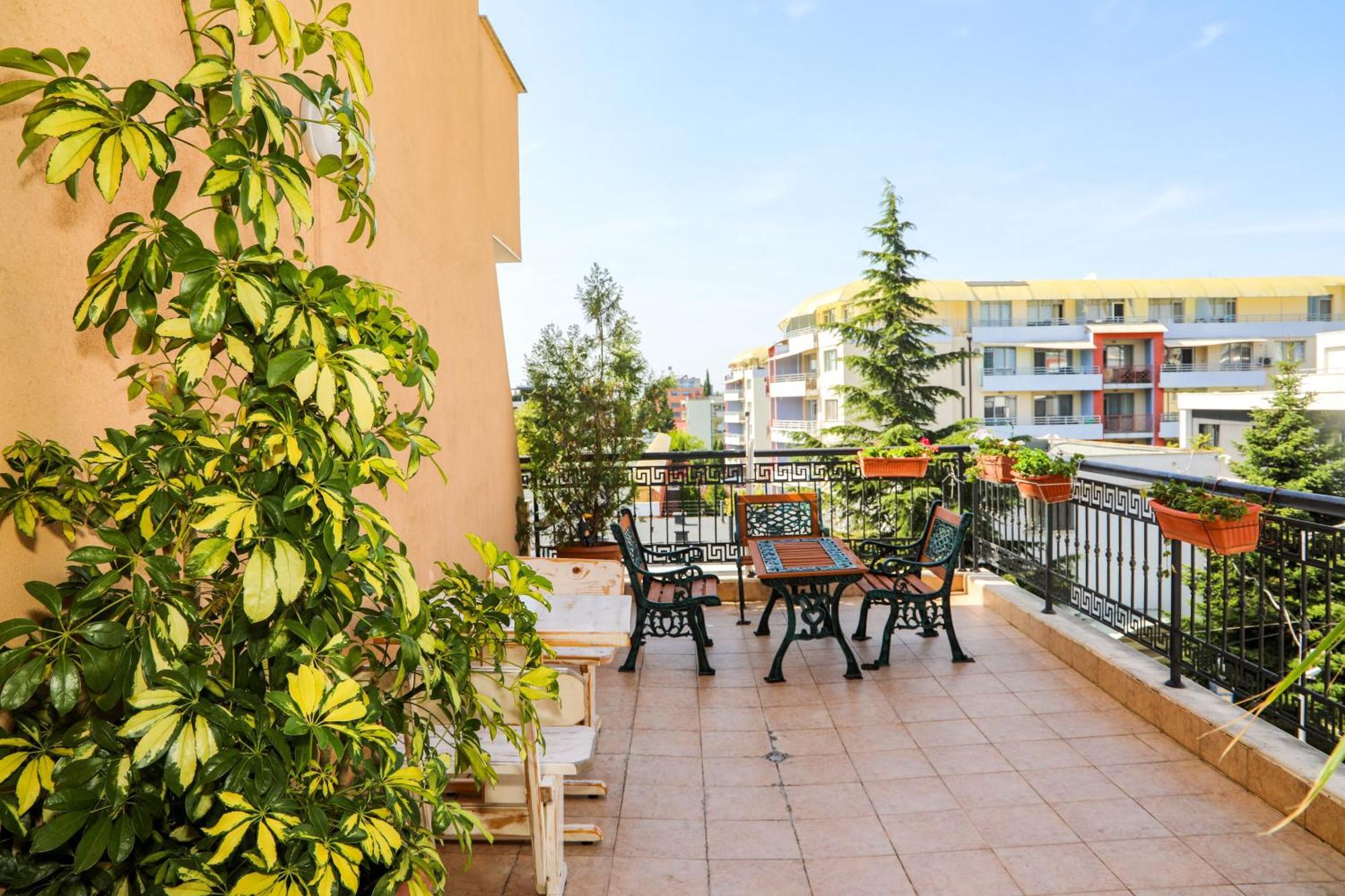 Family Hotel Deykin Sunny Beach Exterior photo