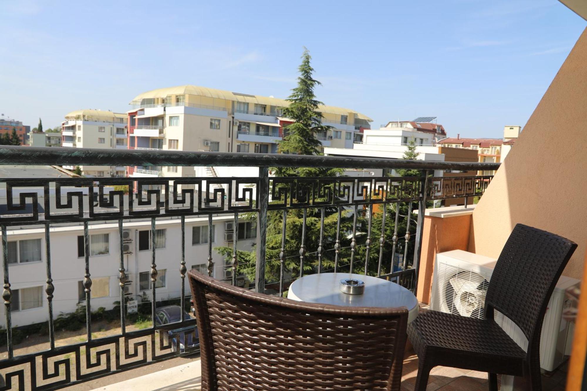 Family Hotel Deykin Sunny Beach Exterior photo